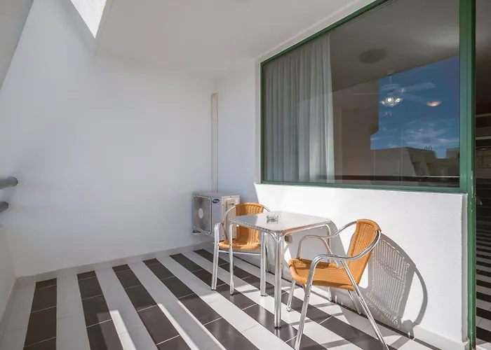 Aparthotel Optimist Tenerife Playa de las Americas (Tenerife)