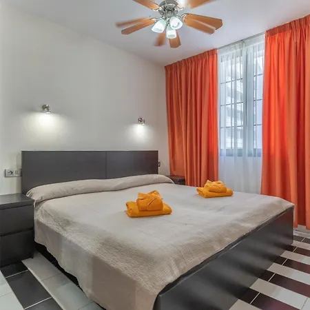 Optimist Tenerife Playa de las Americas (Tenerife)