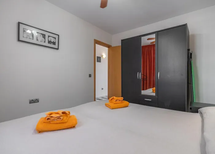 Aparthotel Optimist Tenerife Playa de las Americas (Tenerife)